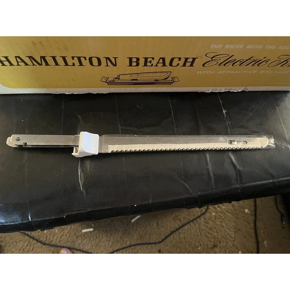 1967 Hamilton Beach Scovill Electric Knife w/Storage Tray Model 270T Works